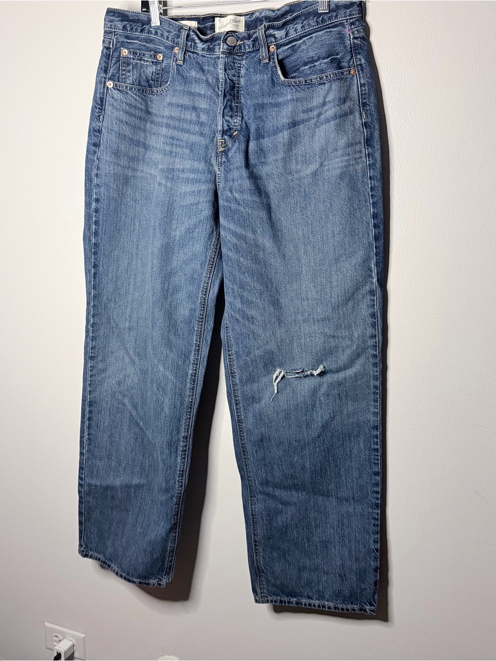 Universal Thread Blue Mid-rise Baggy Jeans